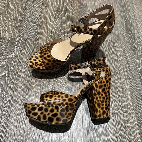 Via Spiga leopard heels patent leather size 9 worn once - Picture 1 of 7